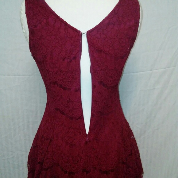 Red lace and tulle dress semi formal - Picture 4 of 6